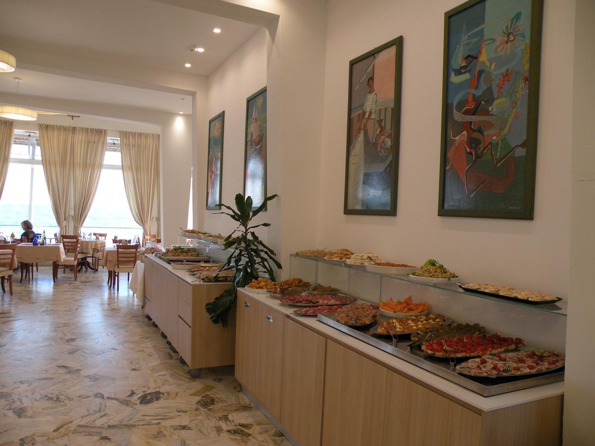 Hotel Parrini Follonica Exterior foto